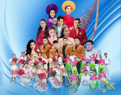 Biểu diễn đàn T'rưng - Sự kiện bên Lào